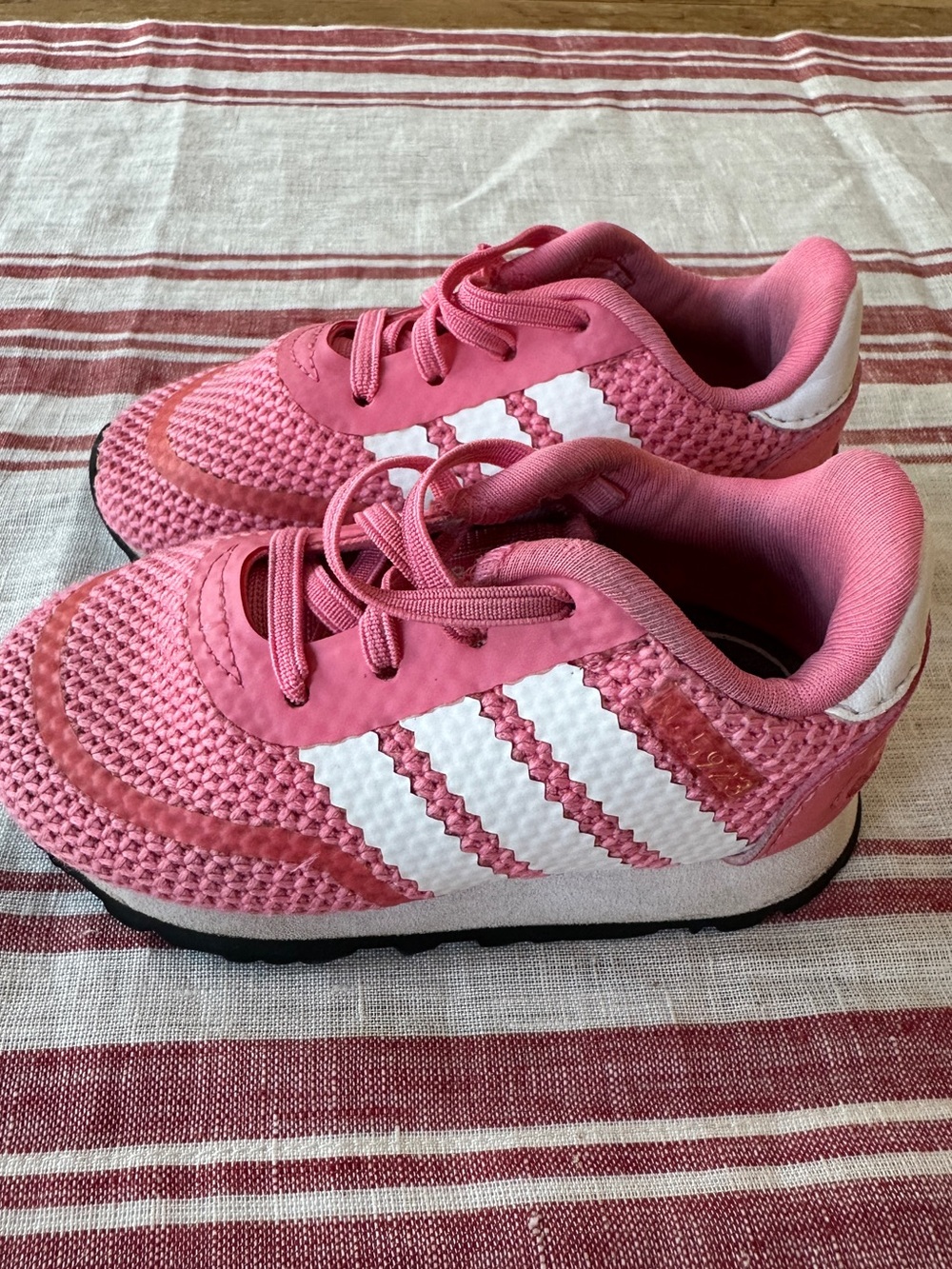 Adidas toddler girls pink three stripe slip on ortholite shoes size 5